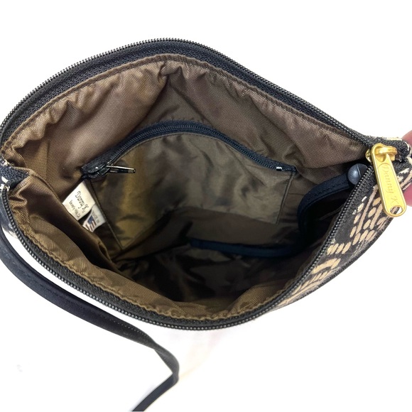 NWOT Danny K Black and Cream Tapestry Fabric Crossbody Bag - Picture 6 of 10